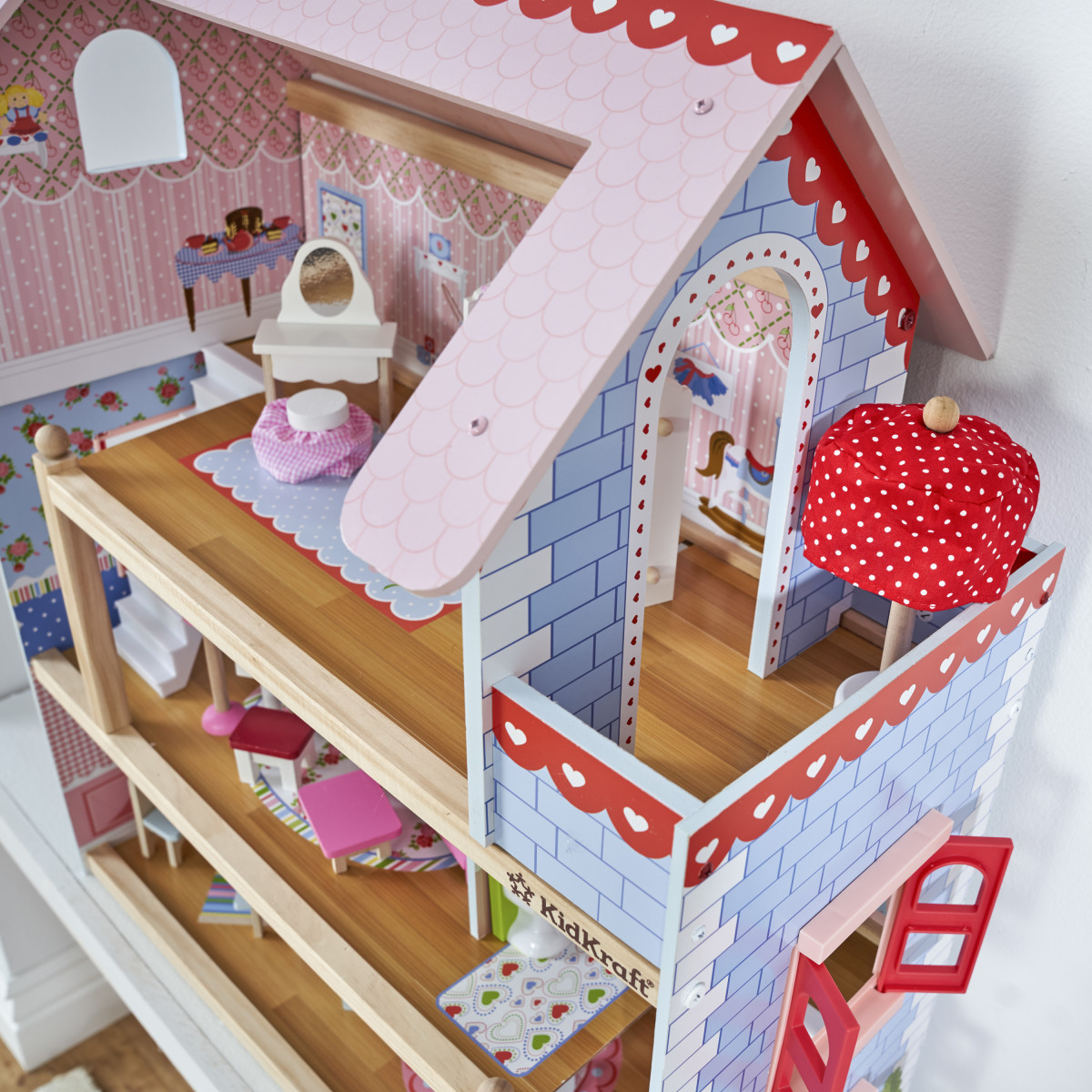 Kidkraft chelsea doll cottage hot sale with 16 accessories included