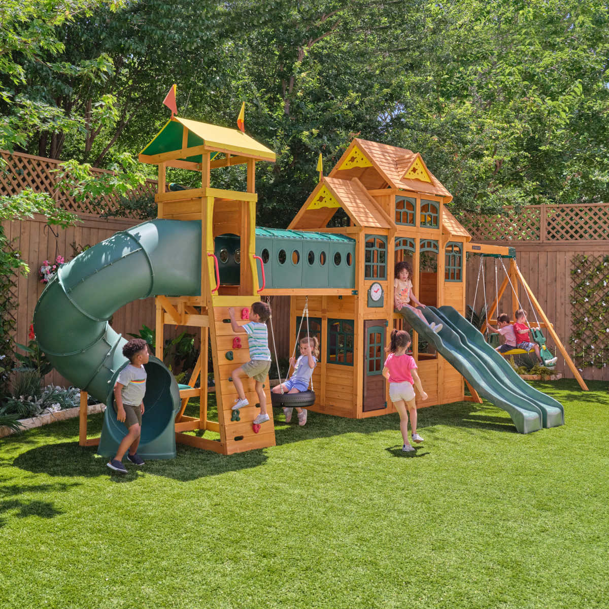 Cedar summit by shop kidkraft kingsbridge playset