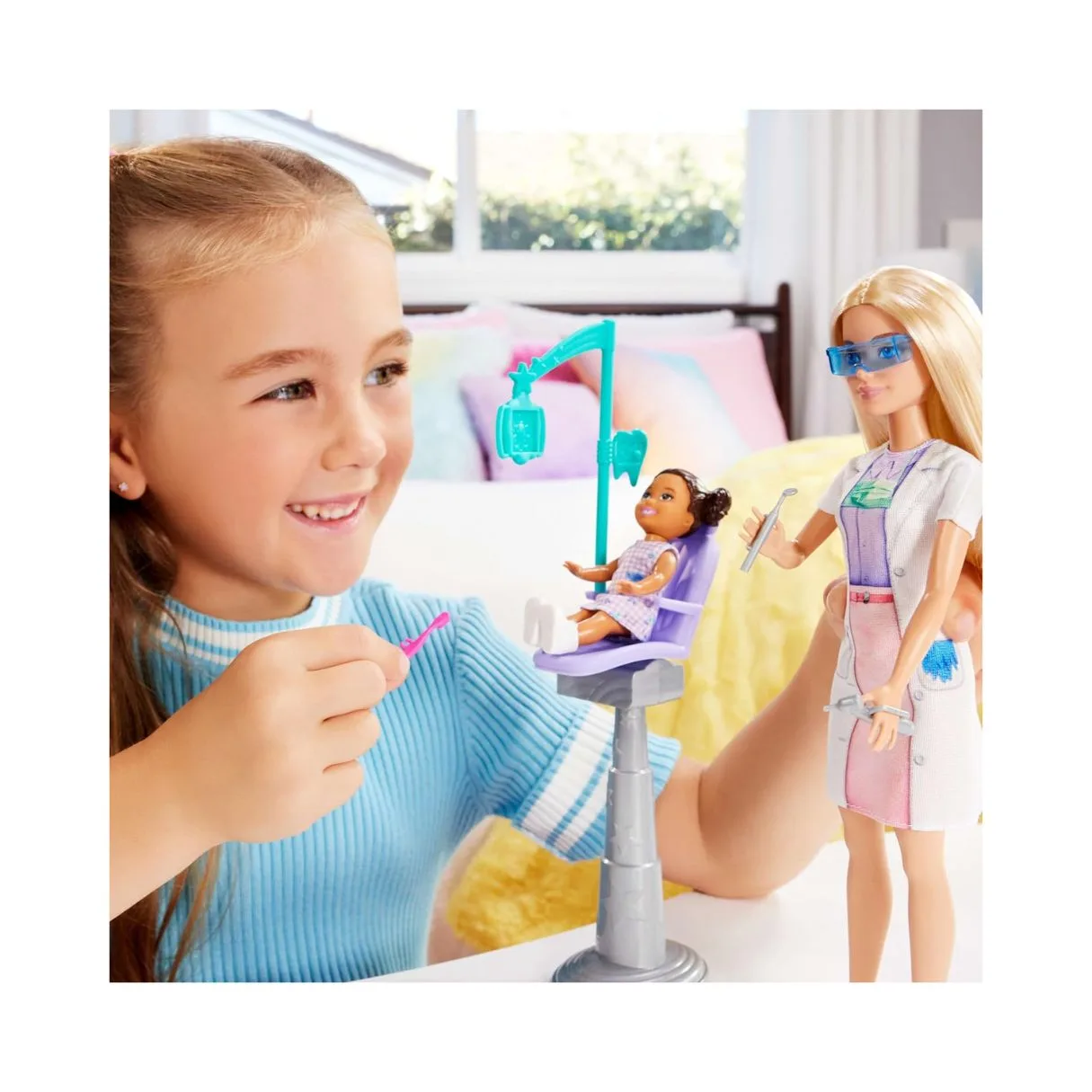 Barbie Dentist Doll With Blonde Fashion Doll, 1 Kid Doll, Medical Doctor Furniture & Accessories JCR74 - Image 5