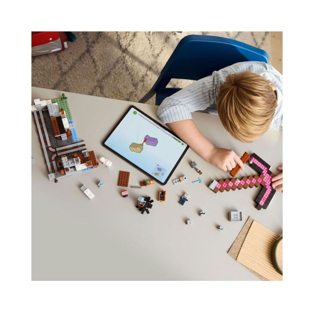 LEGO Minecraft 21277 The Pickaxe Mine V29, 6526794-3