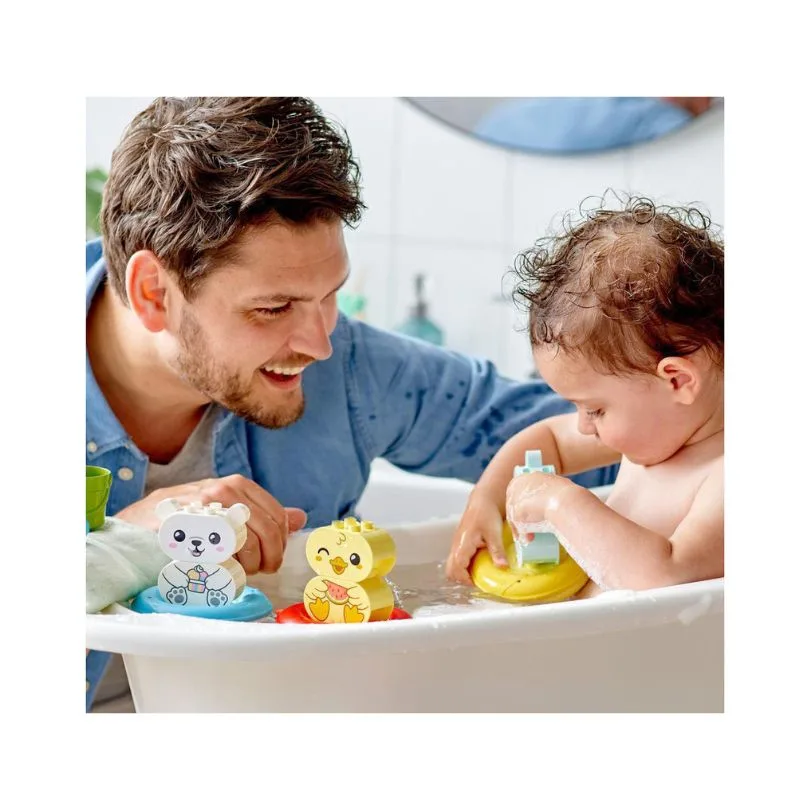 LEGO Duplo 10965 Bath Time Fun set featuring a colorful floating animal train with various animal figures for imaginative play