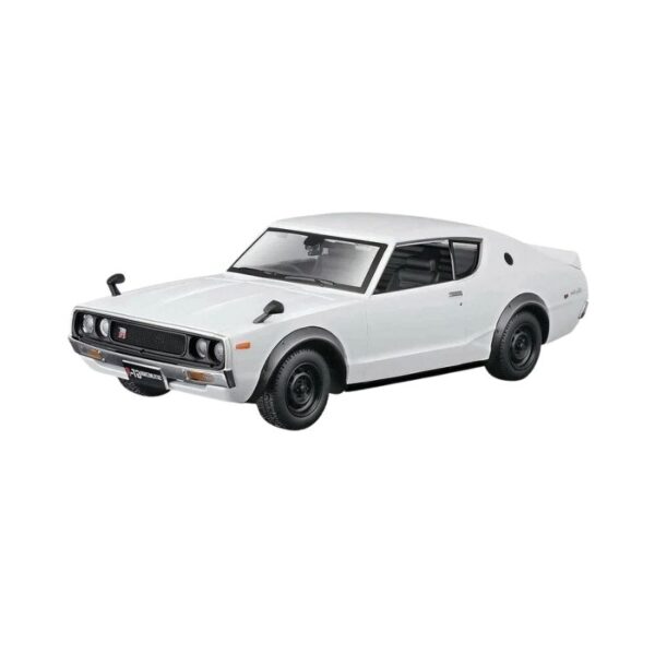 Die-cast model of a 1973 Nissan Skyline 2000GT-R in 1:24 scale, showcasing its classic design and vibrant color
