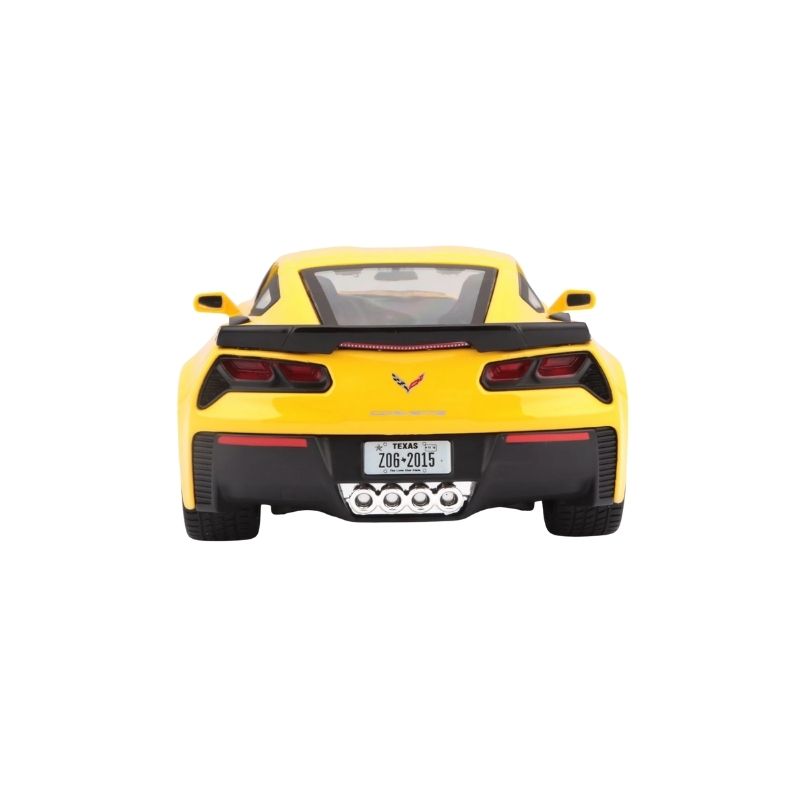 Maisto 1_24 2015 Corvette Z06 Yellow – 31133YL-4 Die-cast model of a yellow 2015 Corvette Z06, scale 1:24, showcasing detailed design and sleek lines