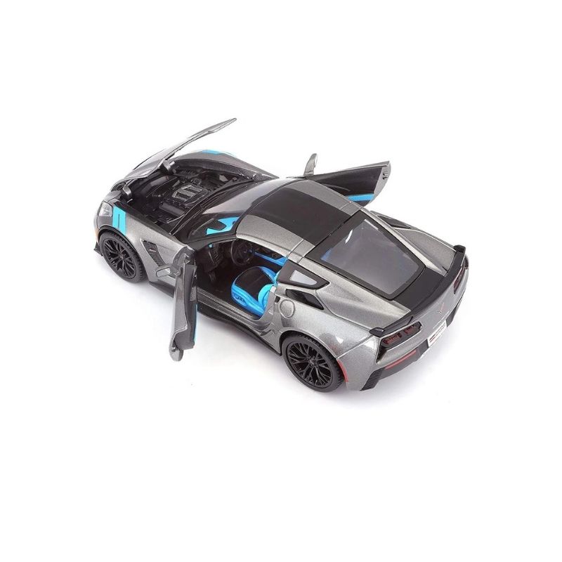 Maisto 1_24 2017 Corvette Grand Sport – 31516GY-2 Die-cast model of a 2017 Corvette Grand Sport in 1:24 scale, showcasing its sleek design and vibrant color