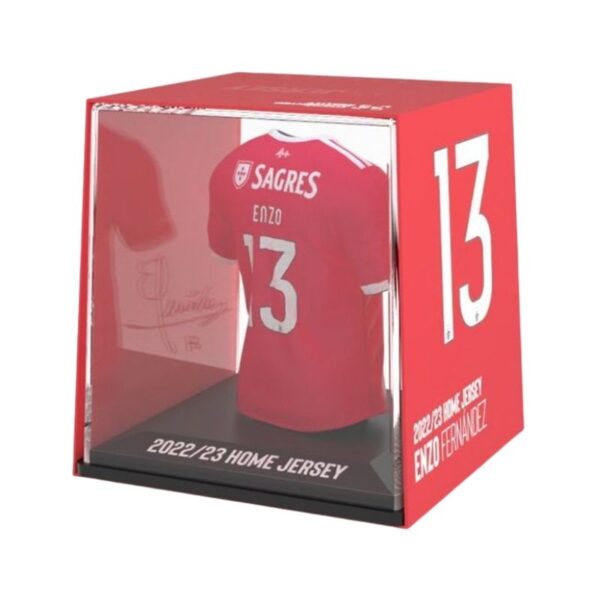 Home jersey of Enzo Fernández, Benfica, featuring team colors and logo prominently displayed