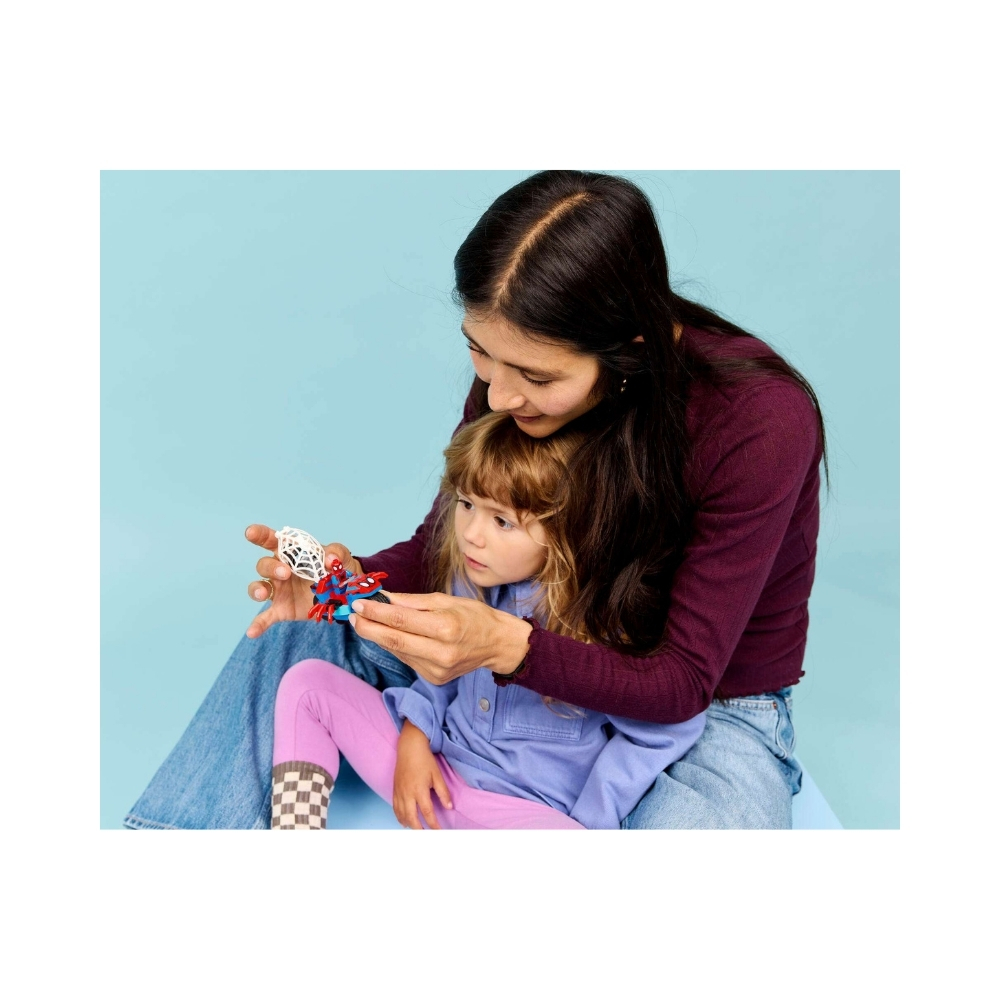 LEGO 11206 Spidey On His Motorcycle vs Rhino – 6588505-6 LEGO set 11206 features Spidey on a motorcycle battling the Rhino in an action-packed scene.