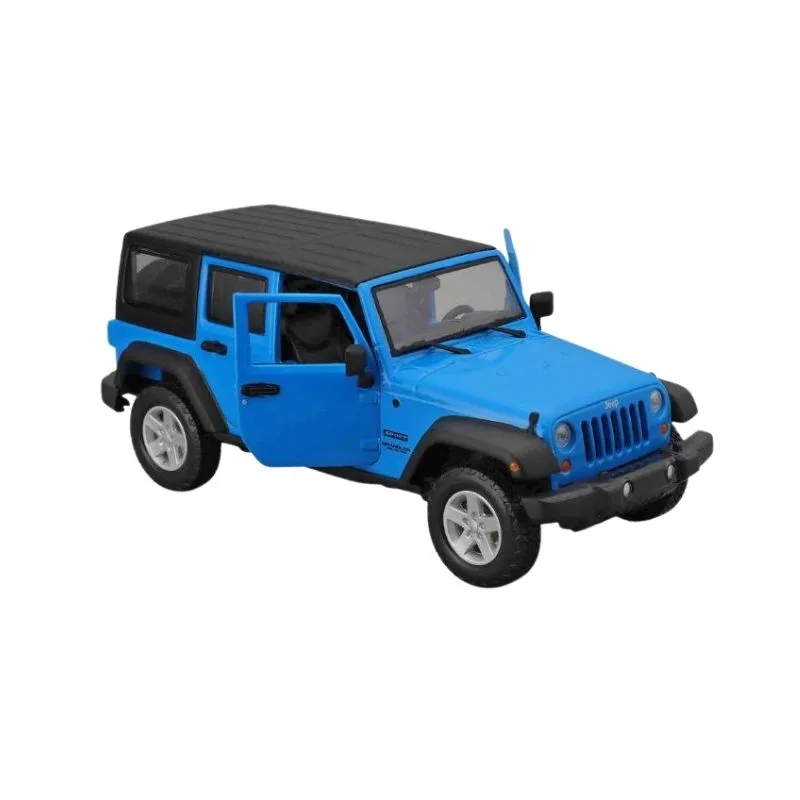 Maisto 1:24 Special Edition model of a 2015 Jeep Wrangler Unlimited in detailed design and vibrant colors