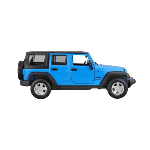 Maisto 1:24 Special Edition model of a 2015 Jeep Wrangler Unlimited in detailed design and vibrant colors
