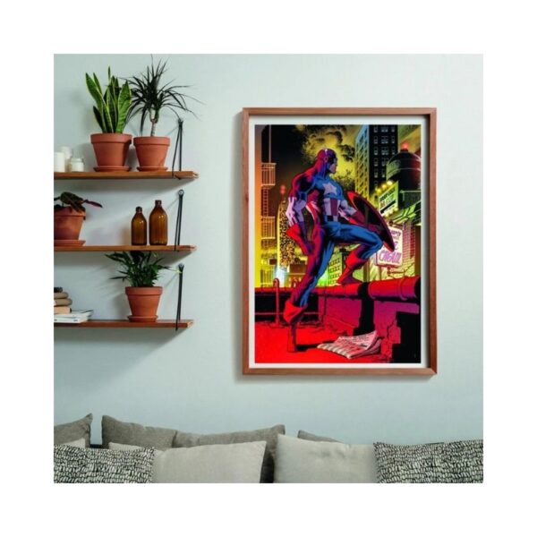 Clementoni 1000-piece jigsaw puzzle of Captain America, highlighting detailed artwork of the Marvel superhero in action