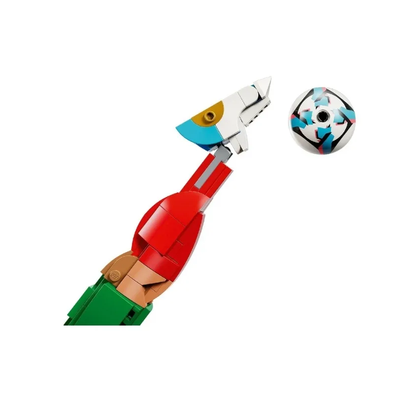LEGO Editions 43016 Cristiano Ronaldo Football Legend - 6590603 - Image 3