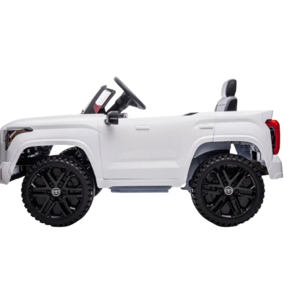 Rayfun Toyota Tundra White 2.4G 12V4.5AH Electric Ride-On Car – TR2305