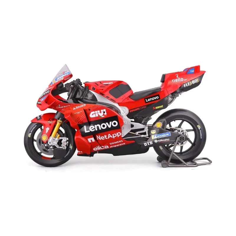 Maisto 1:6 Ducati Desmosedici GP 2024 Die-Cast MotoGP Model – Francesco Bagnaia #63 - Image 3