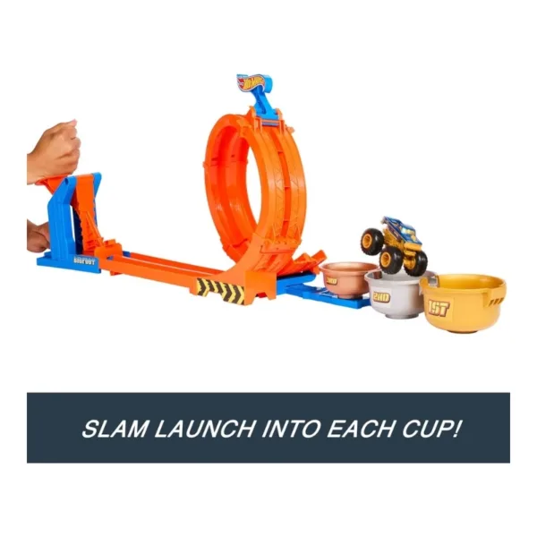 Hot Wheels Monster Trucks Loop-And-Flip Trophy Challenge Playset with Bigfoot – JBX64